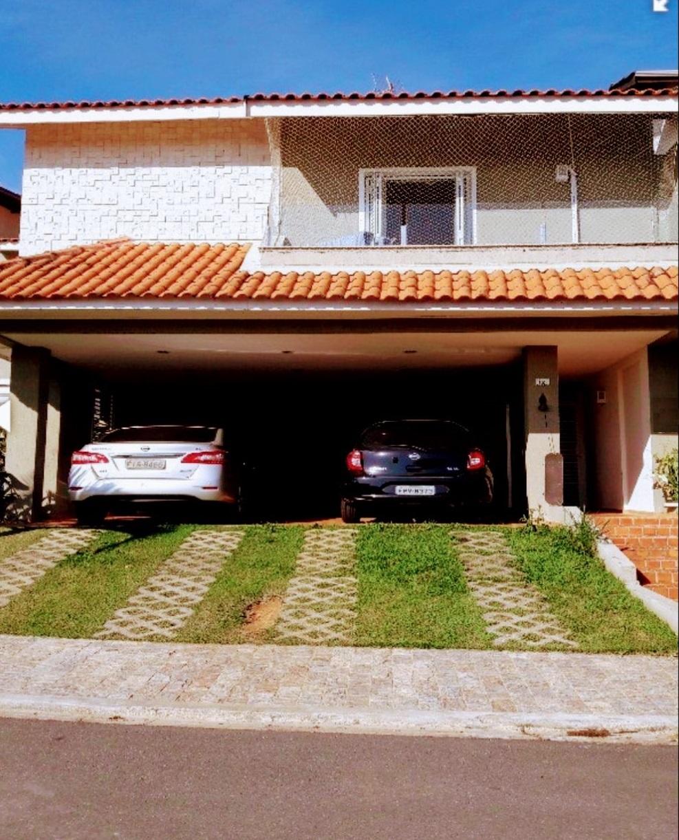 Casa em Condomínio a venda