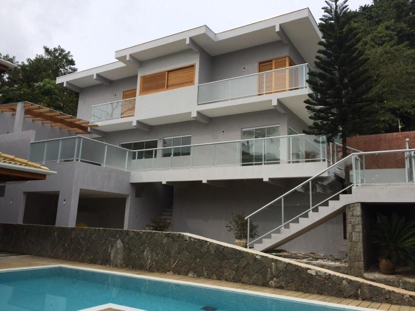 Sobrado a venda, PEREQUÊ