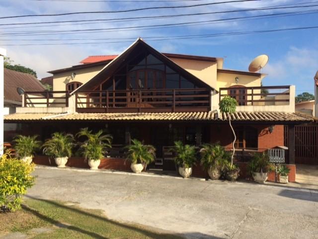 Casa Alto-Padrão a venda