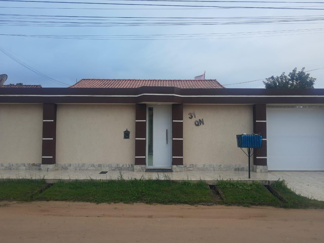 Casa Alto-Padrão a venda