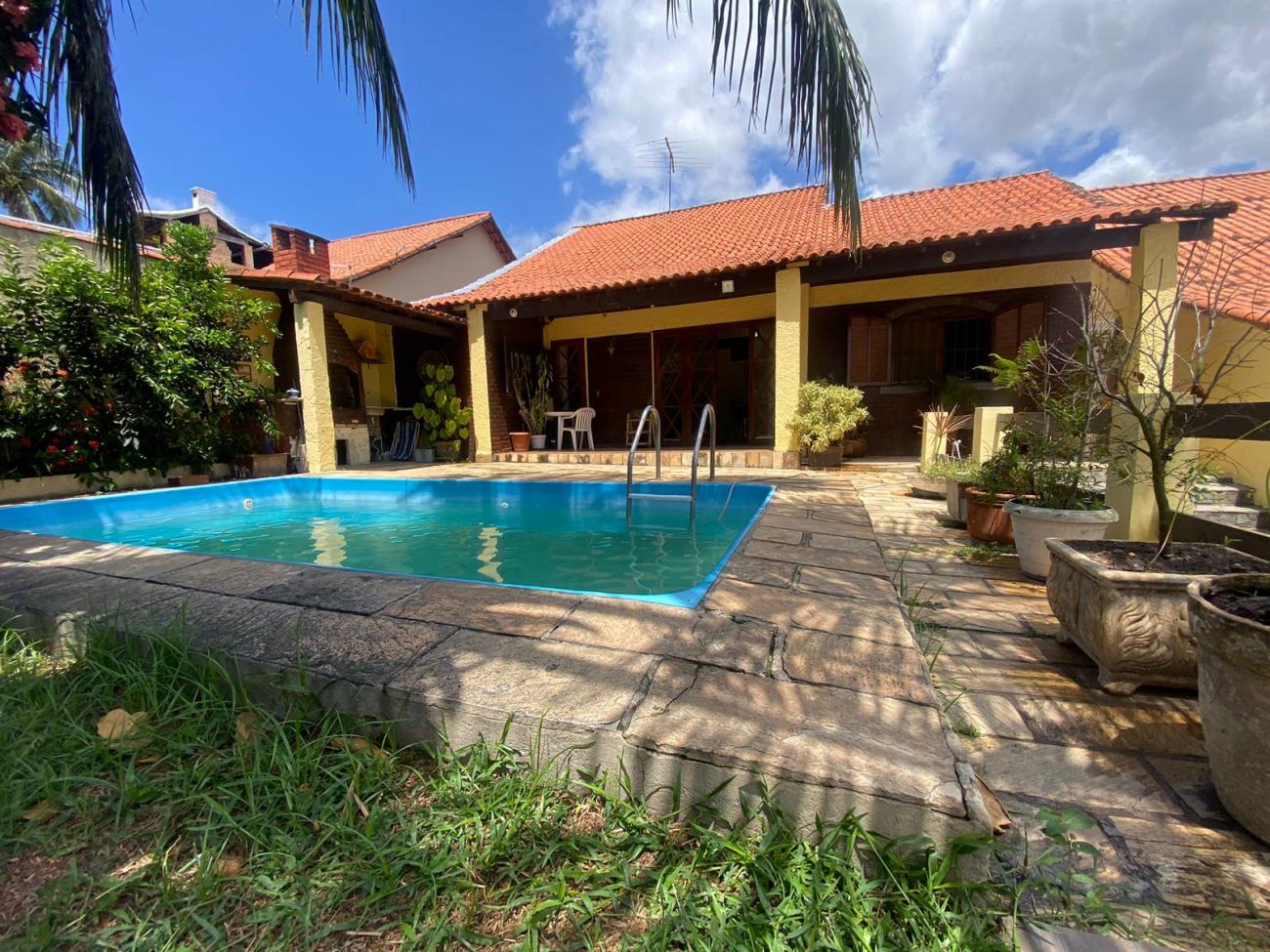 Casa a venda