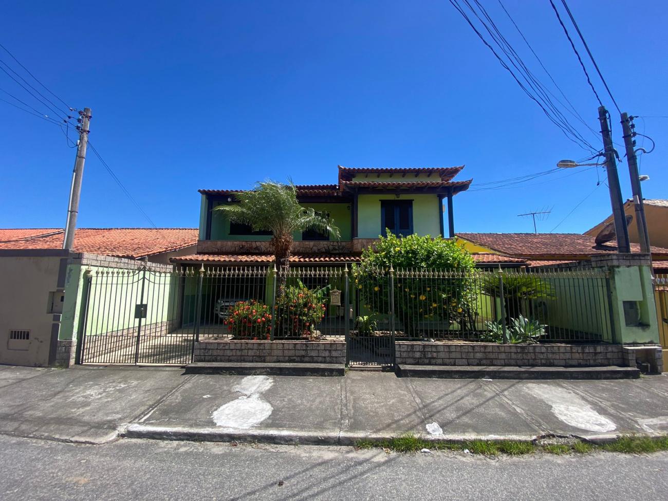 Casa Alto-Padrão a venda