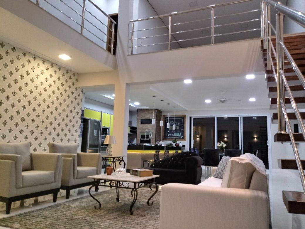 Casa em Condomínio a venda