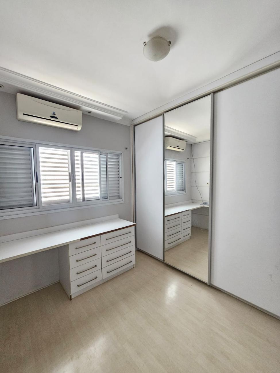 Casa, 3 quartos, 200 m² - Foto 16