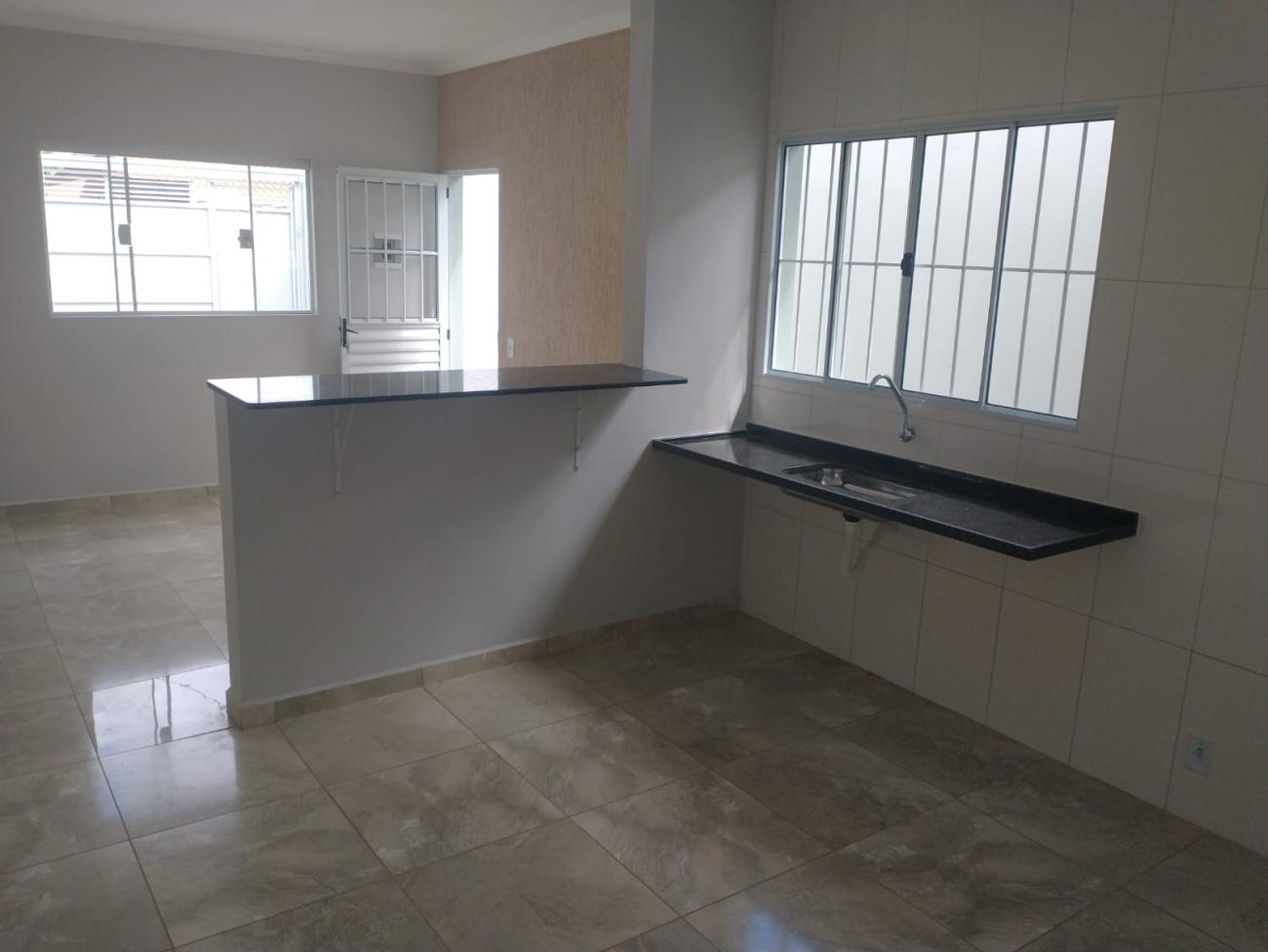 Casa, 2 quartos, 56 m² - Foto 1
