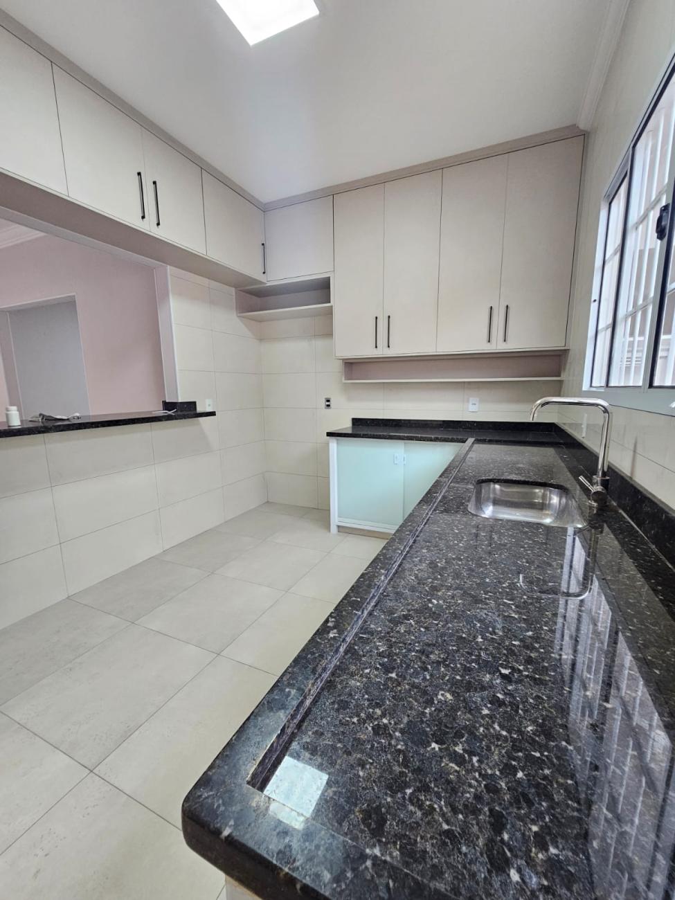 Casa, 3 quartos, 220 m² - Foto 3