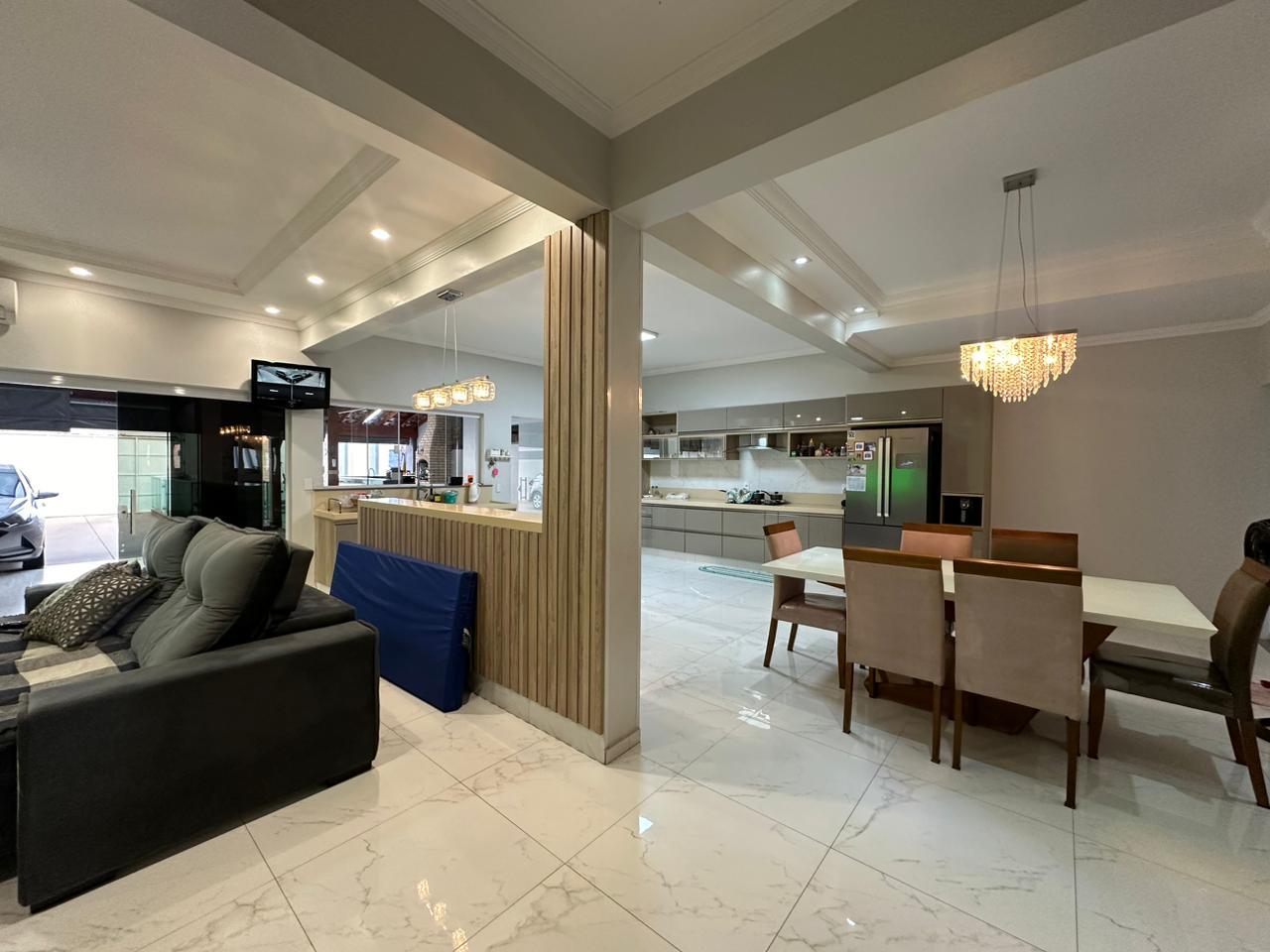 Sobrado, 3 quartos, 290 m² - Foto 4
