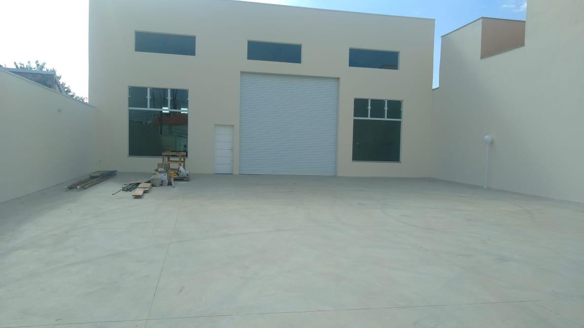 Loja-Salão, 510 m² - Foto 1