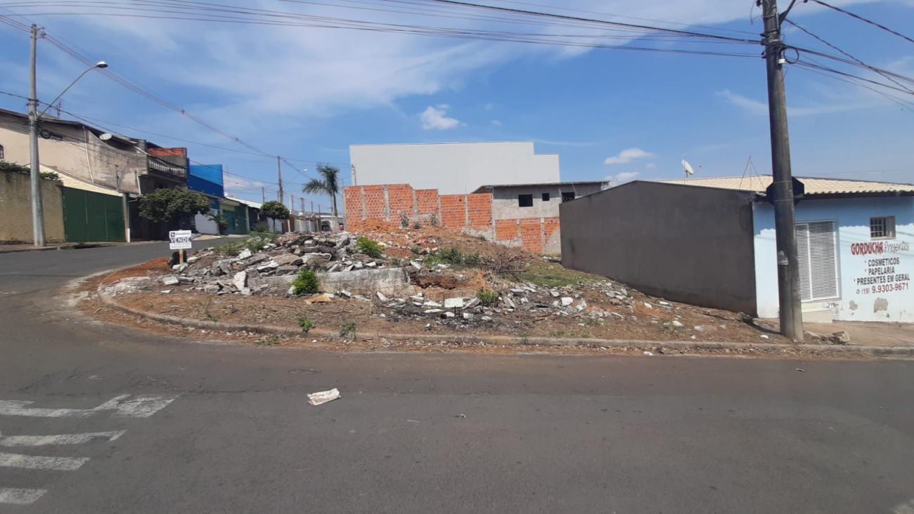 Terreno a venda