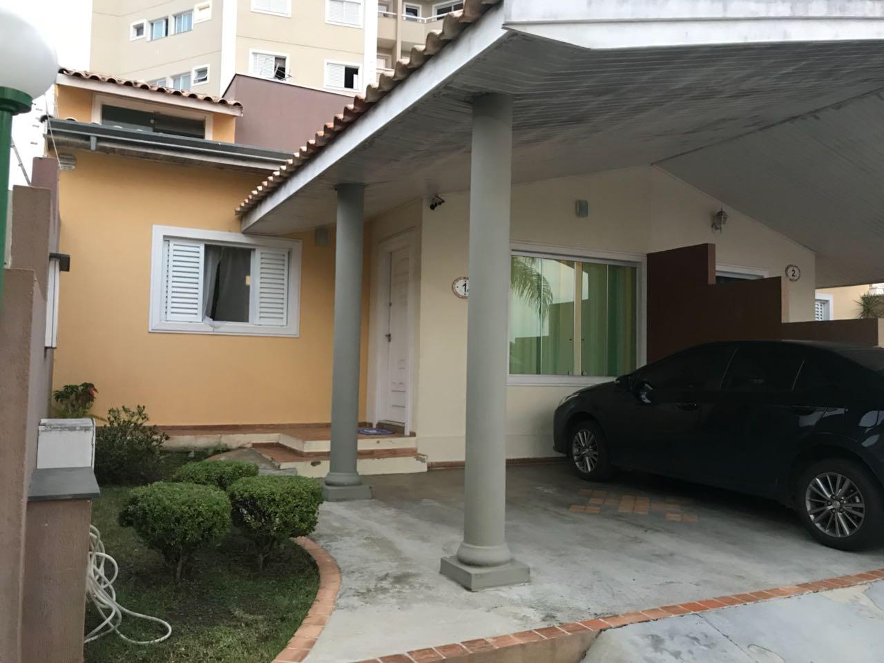 Casa em Condomínio a venda