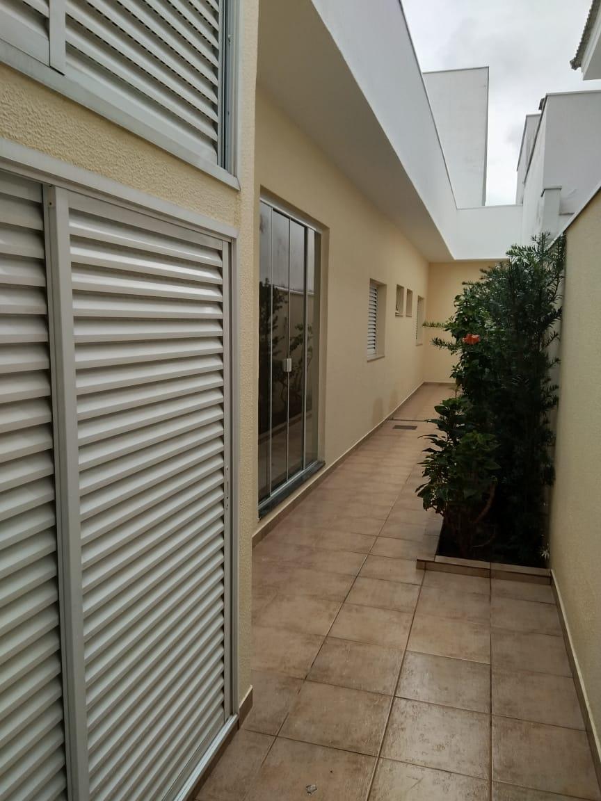 Casa em Condomínio a venda