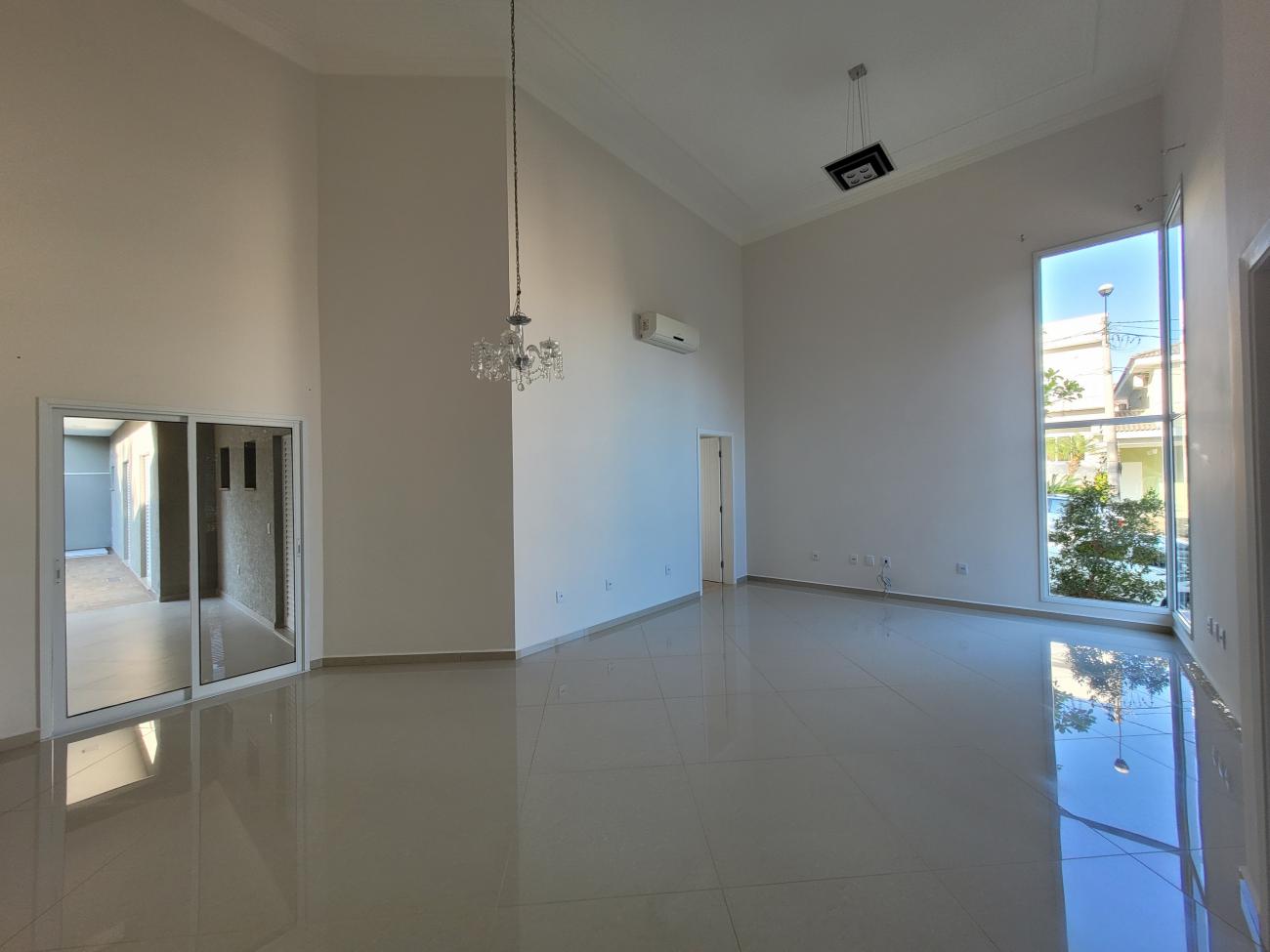 Casa em Condomínio a venda